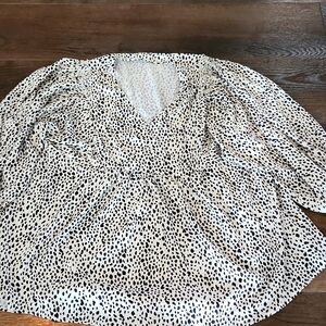 CHICOSOUL.COM Dalmatian Print Blouse‎ Size 3X